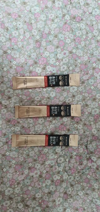 서울약사신협_투데이홍삼정플러스스틱_10g x 30포 — 5점을 준 리뷰어가 2021년 2월 올린 사용 사진