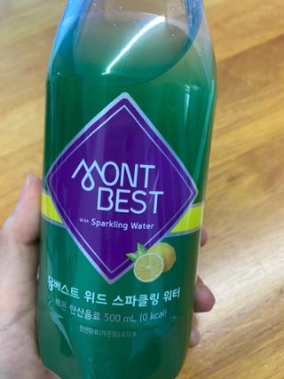 몽베스트 Montbest with Sparkling water Lemon OR Lime 20병(랜덤) — 5점을 준 리뷰어가 2021년 10월 올린 사용 사진