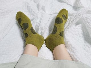 [사이즈가 있는 양말 필로이] 여자 스니커즈 발목 양말 5족 세트【 S, M, L, 】3가지 사이즈 — 5점을 준 리뷰어가 2022년 7월 올린 사용 사진