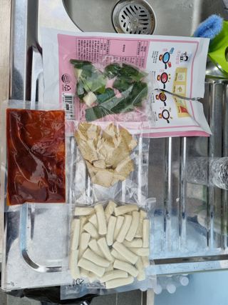 응큼떡볶이 — 5점을 준 리뷰어가 2021년 3월 올린 사용 사진