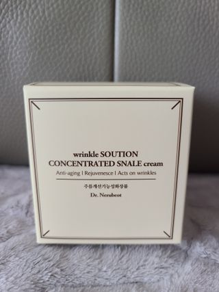 Dr.느루벗 느루벗 링클 솔루션 콘센트레이트 스네일 탄력 달팽이 크림 80g — 5점을 준 리뷰어가 2021년 5월 올린 사용 사진