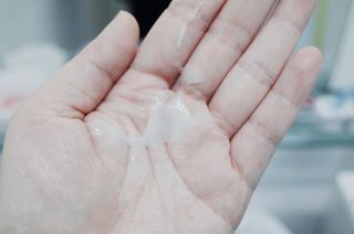[후르디아] 아보카도 비건 약산성 효소필링젤 — 5점을 준 리뷰어가 2024년 1월 올린 사용 사진