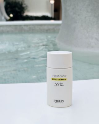 아이레시피 모이스트터치 스포츠 선밀크 50ml (SPF50+ PA+++) — 4.5점을 준 리뷰어가 2023년 2월 올린 사용 사진