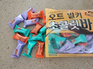 델리스 오트 밀키 초콜릿 바 — 5점을 준 리뷰어가 2022년 4월 올린 사용 사진
