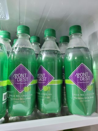 몽베스트 Montbest with Sparkling water Lime20병 — 5점을 준 리뷰어가 2021년 10월 올린 사용 사진