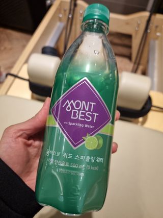 몽베스트 Montbest with Sparkling water Lime20병 — 5점을 준 리뷰어가 2021년 10월 올린 사용 사진
