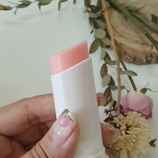 트윙클라 안티링클 샤이닝 멀티밤 — 5점을 준 리뷰어가 2022년 6월 올린 사용 사진