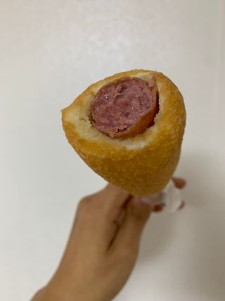 오마뎅 한우핫도그 — 5점을 준 리뷰어가 2021년 5월 올린 사용 사진