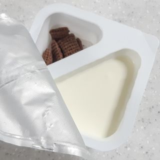매일바이오 토핑요거트 — 5점을 준 리뷰어가 2021년 5월 올린 사용 사진