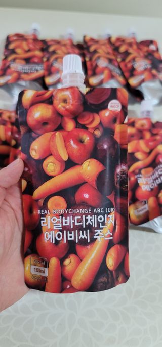 알쥬 리얼바디체인지 ABC주스 — 5점을 준 리뷰어가 2022년 8월 올린 사용 사진