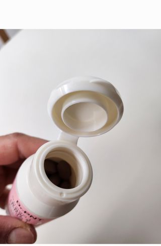 닥터피엔티 [Dr.PNT] 하루 2알로 건강한 다이어트! 한겨울에도 체지방만 쏙~ 슬림핏 다이어트 — 5점을 준 리뷰어가 2023년 6월 올린 사용 사진