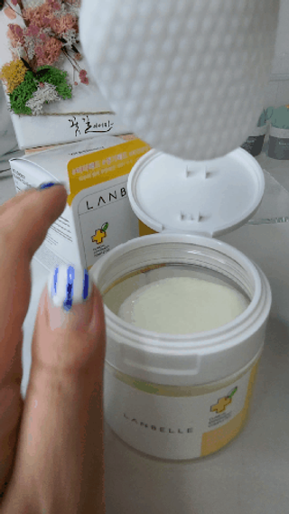 랑벨 비타 에너지 잡티 앰플 패드 65매 (투명하고 밝은 얼굴 광채패드) — 5점을 준 리뷰어가 2022년 6월 올린 사용 사진