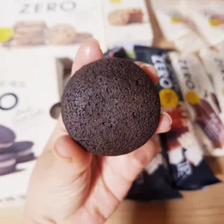 ZERO (초콜릿 칩 쿠키, 카카오 케이크, 후르츠 젤리, 아이스 콜라, 아이스 초코바) — 4점을 준 리뷰어가 2022년 6월 올린 사용 사진