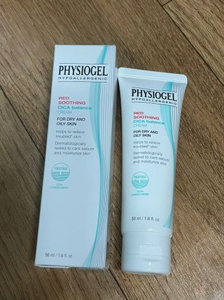 피지오겔 레드수딩 시카밸런스 크림 50ml — 5점을 준 리뷰어가 2022년 4월 올린 사용 사진