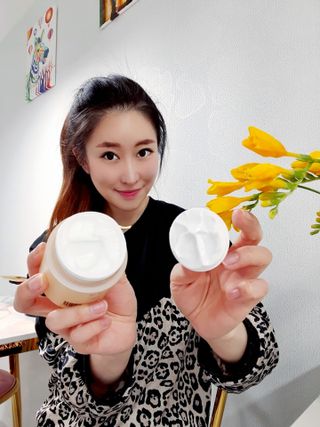 Dr.느루벗 느루벗 링클 솔루션 콘센트레이트 스네일 탄력 달팽이 크림 80g — 5점을 준 리뷰어가 2021년 4월 올린 사용 사진