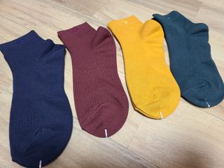 [사이즈가 있는 양말 필로이] 남/여 골지 발목 양말 4족 세트 남【S, M, L, XL】여【S, M, L】_컬러 랜덤 — 5점을 준 리뷰어가 2022년 6월 올린 사용 사진