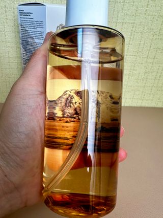 스킨1004 [SKIN1004] 마다가스카르 센텔라 라이트 클렌징 오일 200ml — 5점을 준 리뷰어가 2024년 7월 올린 사용 사진