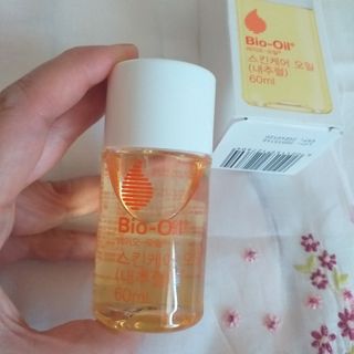 바이오오일 [바이오-오일] 스킨케어 오일 내추럴 60ml — 4점을 준 리뷰어가 2021년 11월 올린 사용 사진