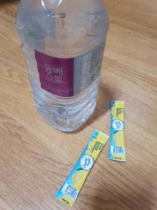 몽베스트 MONTBEST 1L 12입 — 5점을 준 리뷰어가 2022년 3월 올린 사용 사진