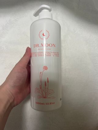 프리[닥터문] 유산균 락토케어 질경초 여성청결제 1000ml (젤타입) — 5점을 준 리뷰어가 2022년 7월 올린 사용 사진