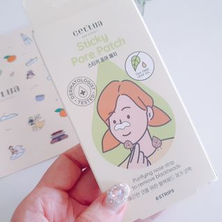 세뚜아(Cettua) 세뚜아 스티키 포어 패치 Cettua Sticky Pore Patch — 5점을 준 리뷰어가 2023년 7월 올린 사용 사진