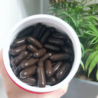 Swisse 스위스 고함량 프로폴리스 2,000mg 210정 — 5점을 준 리뷰어가 2021년 3월 올린 사용 사진