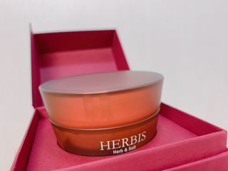 약손명가코스메틱 헤르비스 아로마 크림팩 50ml — 5점을 준 리뷰어가 2021년 2월 올린 사용 사진