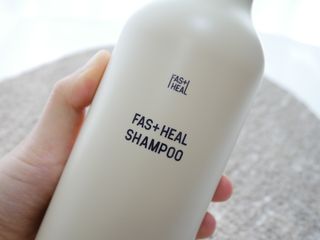 패스트힐(fast heal) 패스트힐 탈모증상완화샴푸 470ml — 5점을 준 리뷰어가 2023년 10월 올린 사용 사진