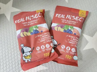 [푸디웜] 라포그  리얼인섹트 관절 저알러지 강아지 사료  1.2KG — 5점을 준 리뷰어가 2022년 8월 올린 사용 사진