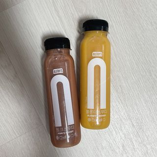BLENDY'S 핑크 스무디+블론디 스무디 — 5점을 준 리뷰어가 2021년 9월 올린 사용 사진