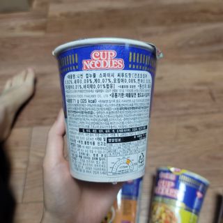 NISSIN 닛신 컵누들  4종 - 씨푸드오리지날, 씨푸드 스파이시, 씨푸드 커리, 씨푸드 XO소스 — 5점을 준 리뷰어가 2022년 5월 올린 사용 사진