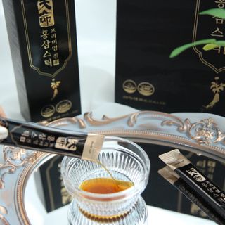 헬스업_천명진프리미엄홍삼스틱_10ml x 30포 — 5점을 준 리뷰어가 2021년 1월 올린 사용 사진