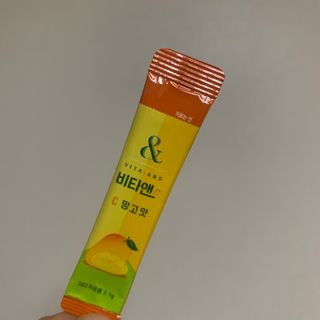 비타앤C 레몬맛, 망고맛 — 5점을 준 리뷰어가 2021년 5월 올린 사용 사진