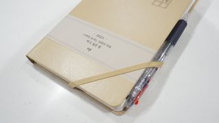 리훈 2023년 하고싶은말다이어리 (세로/정사각 중 택 1, 베이지/블루 중 택 1) — 5점을 준 리뷰어가 2023년 1월 올린 사용 사진