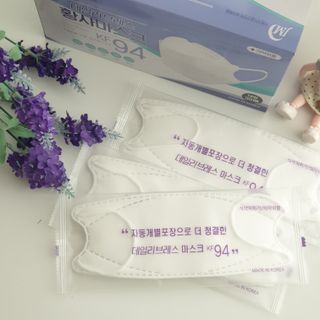 데일리브레스황사마스크KF94대형 데일리브레스 황사방역마스크 KF94 대형 — 5점을 준 리뷰어가 2021년 4월 올린 사용 사진