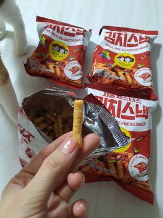 [서울시스터즈] 김치시즈닝 국내 최초 뿌려먹는 김치파우더 100g 1개+ 신제품 김치스낵 90g 2개 — 5점을 준 리뷰어가 2021년 8월 올린 사용 사진