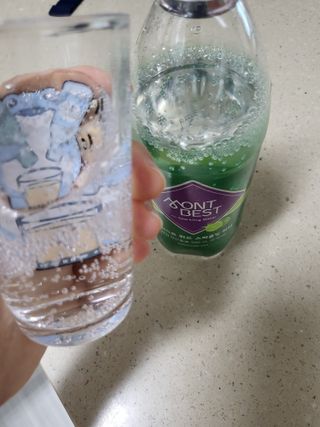 몽베스트 Montbest with Sparkling water Lime20병 — 5점을 준 리뷰어가 2022년 9월 올린 사용 사진