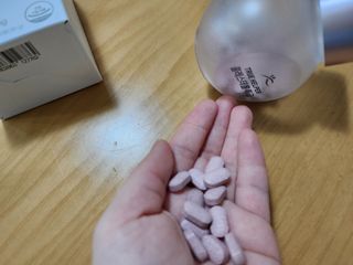 트루헬퍼 콜레스테롤 특급 낮추는 개선 영양제 1박스 2개월 — 5점을 준 리뷰어가 2023년 1월 올린 사용 사진