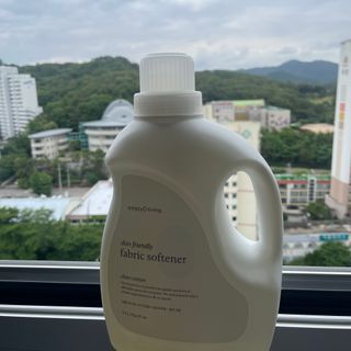 심플리오리빙 심플리오 스킨프렌들리 섬유유연제 2.5L — 5점을 준 리뷰어가 2022년 6월 올린 사용 사진