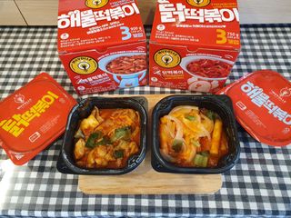 한성기업 무볼레 닭떡볶이+해물떡볶이 2종 세트 — 5점을 준 리뷰어가 2021년 9월 올린 사용 사진