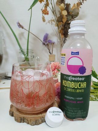 더그레잇티 콤부차 300ml *12개입 (오리지널 6개+베리리치 6개) — 5점을 준 리뷰어가 2022년 7월 올린 사용 사진