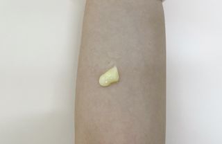 랑벨 비타 에너지 잡티 크림 75ml (피부 속 기미완화크림) — 5점을 준 리뷰어가 2022년 5월 올린 사용 사진