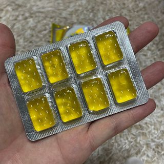 마요라 히말라야 솔트 캔디 2종-페퍼민트 맛, 라임민트 맛 — 3.5점을 준 리뷰어가 2022년 12월 올린 사용 사진