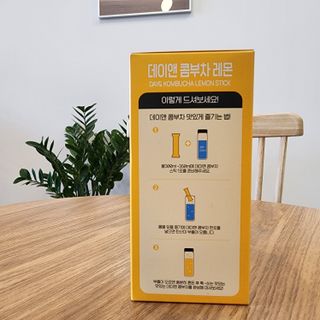 참앤들황토농원 7가지 맛! 탄산 톡톡! 스파클링! 데이앤 콤부차 7종 10포 1박스씩 ★총 7박스★ — 3.5점을 준 리뷰어가 2023년 3월 올린 사용 사진