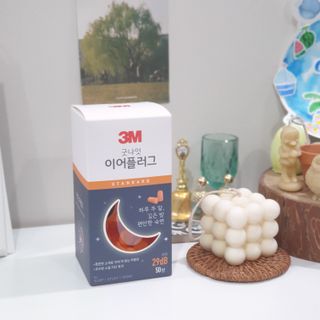 3M 소음방지 수면 귀마개 굿나잇 이어플러그 오렌지/퍼플 50쌍 — 5점을 준 리뷰어가 2023년 7월 올린 사용 사진