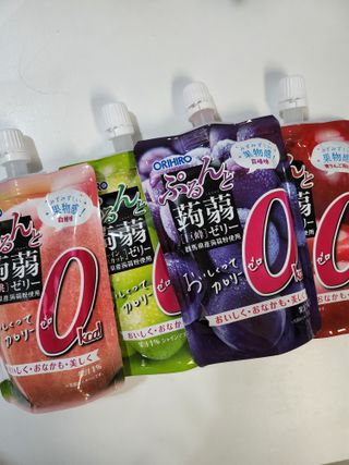 ORIHIRO 오리히로 곤약젤리 제로칼로리 130g 4종 4팩(맛별로 1팩씩) — 5점을 준 리뷰어가 2023년 2월 올린 사용 사진