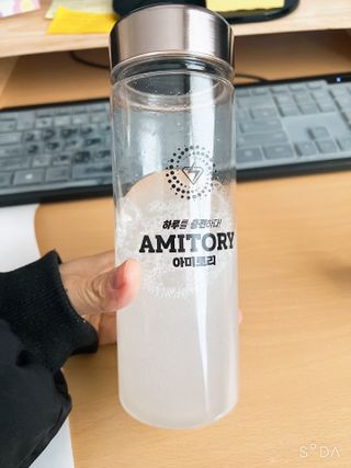 주식회사 씨크릿비에프랩 마시는 아미노산 아미토리 열대과일맛 14포 [1포, 5g / 보틀증정] — 3.5점을 준 리뷰어가 2023년 2월 올린 사용 사진