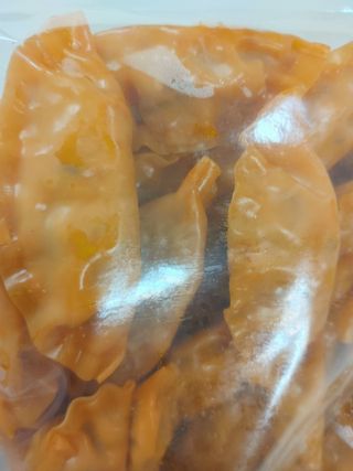 한만두 진한 해물맛 짬뽕만두 1kg — 5점을 준 리뷰어가 2021년 4월 올린 사용 사진