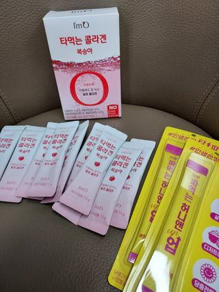 [음료수 대신 가능!]  빠르게 흡수되는 아임오 타먹는 콜라겐 1박스 — 5점을 준 리뷰어가 2023년 3월 올린 사용 사진