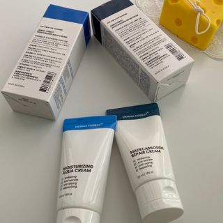 더마포레스트 마데카소사이드 리페어 크림,  모이스처라이징 아쿠아크림 — 5점을 준 리뷰어가 2021년 8월 올린 사용 사진